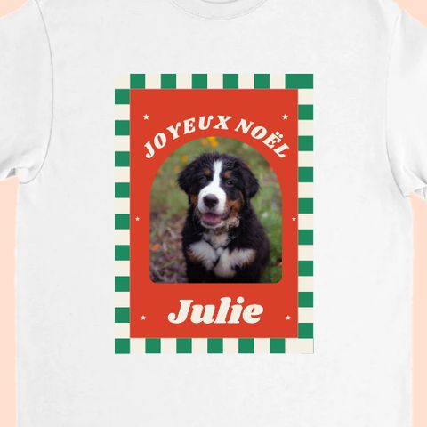 Thème Joyeux Noël sur un tee-shirt personnalisé avec une photo